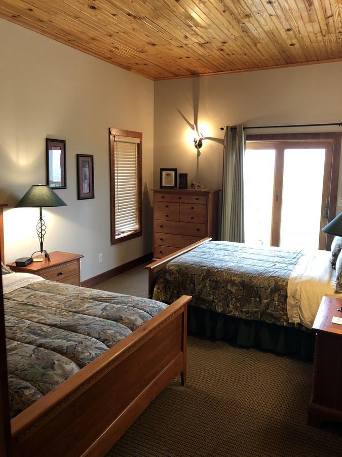 Comstock Premier Lodge Llc Sargent Экстерьер фото
