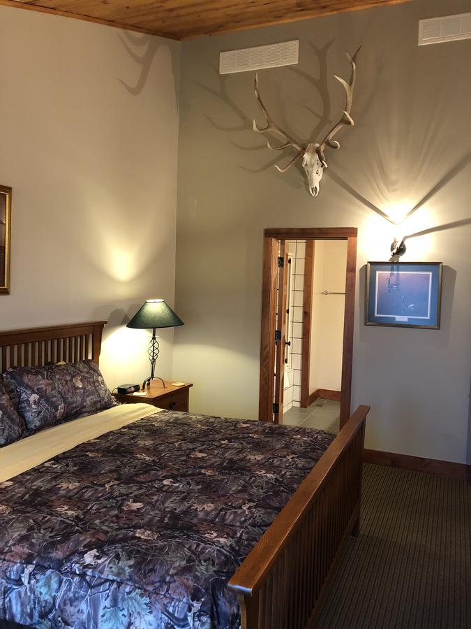 Comstock Premier Lodge Llc Sargent Экстерьер фото